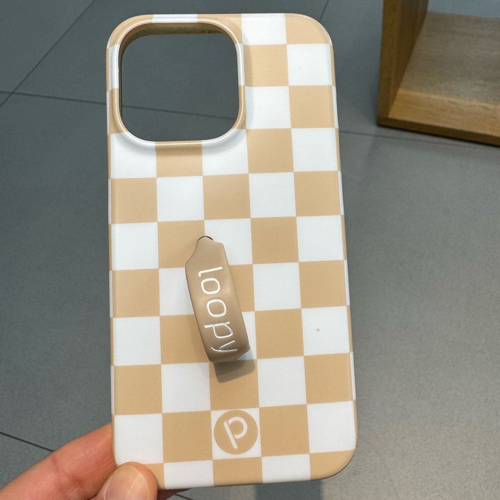 iPhone 13 Pro Righty Sand Dollar Checkered Loopy Case